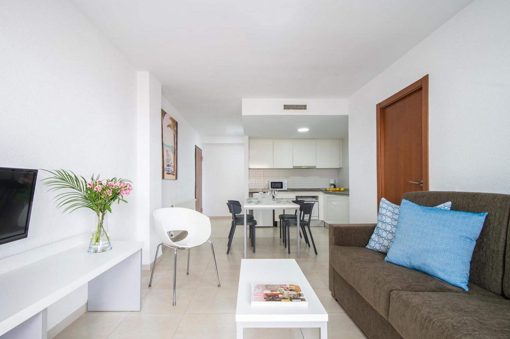 Pierre & Levante Apartament